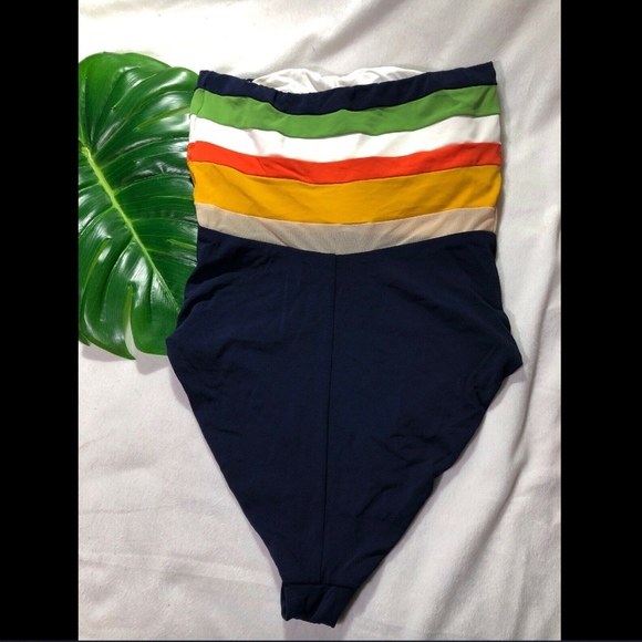 NEW $148‎ Robin Piccone Casey Colorblock One-piece - Picture 6 of 9